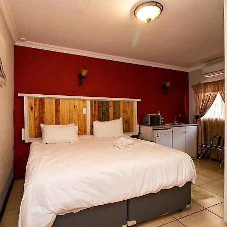 The Doors Inn Mokopane Eksteriør billede